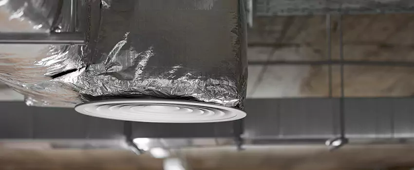 Signs of Dust Accumulation in Vents in San Luis, AZ